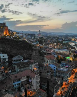 denis-arslanbekov-b-eGDk5_gPo-unsplash